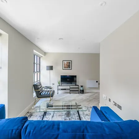 Beautiful 2 Bedroom Birmingham